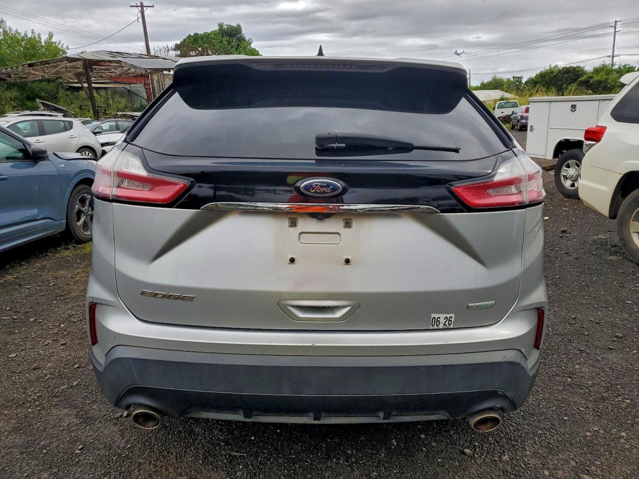 2019 FORD EDGE SE photo 6