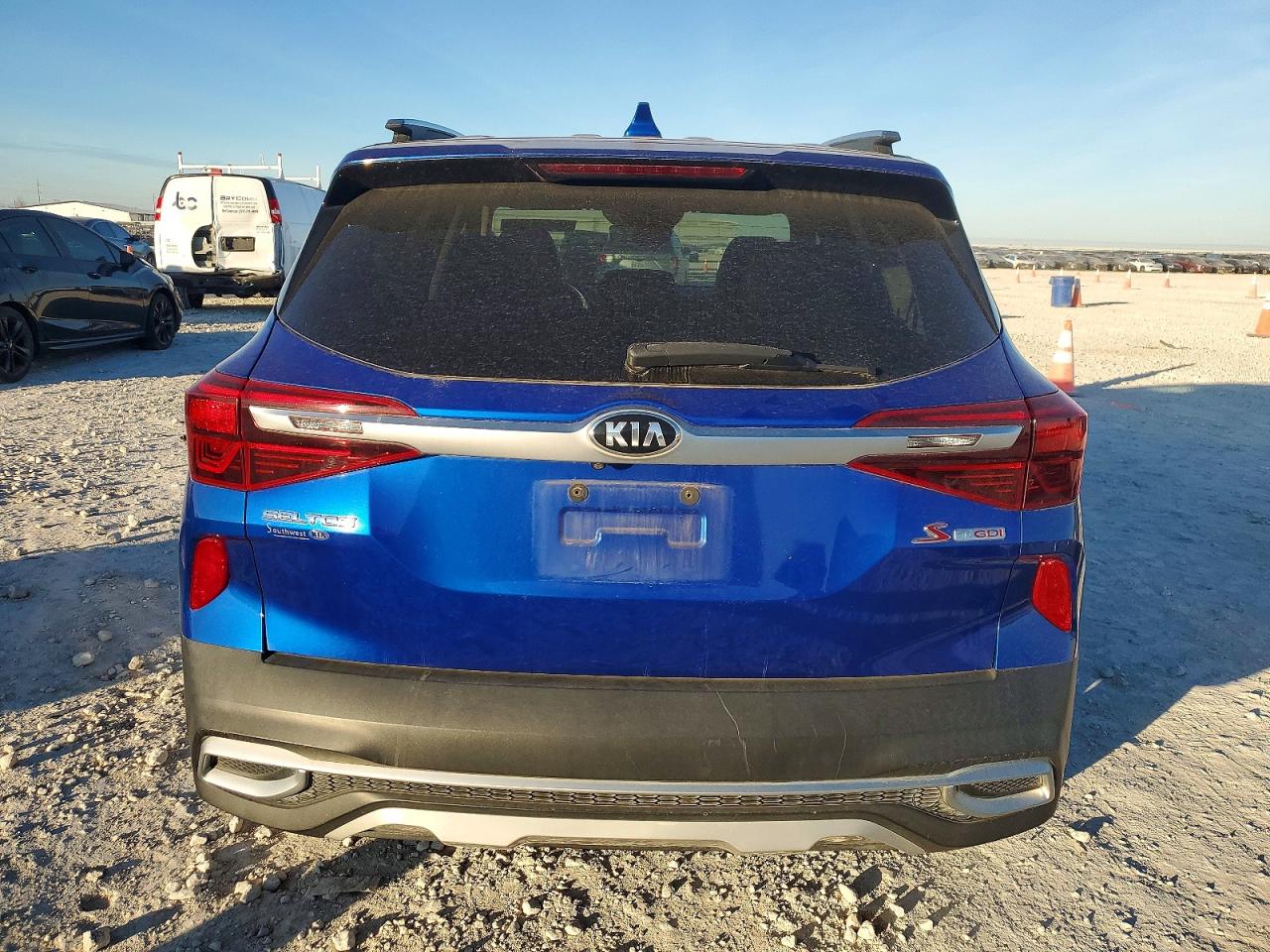 2021 KIA SELTOS S photo 6