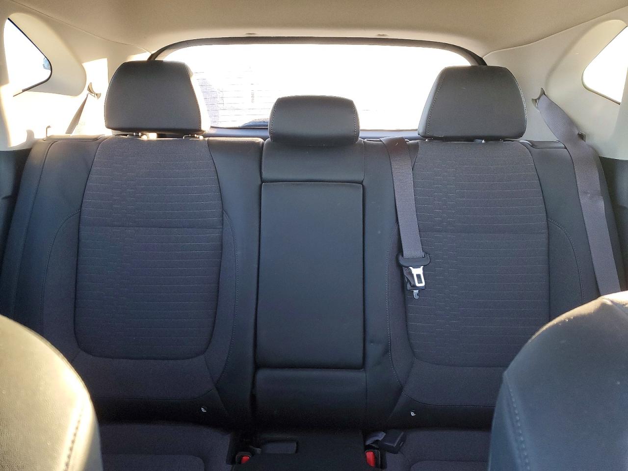 2021 KIA SELTOS S photo 10