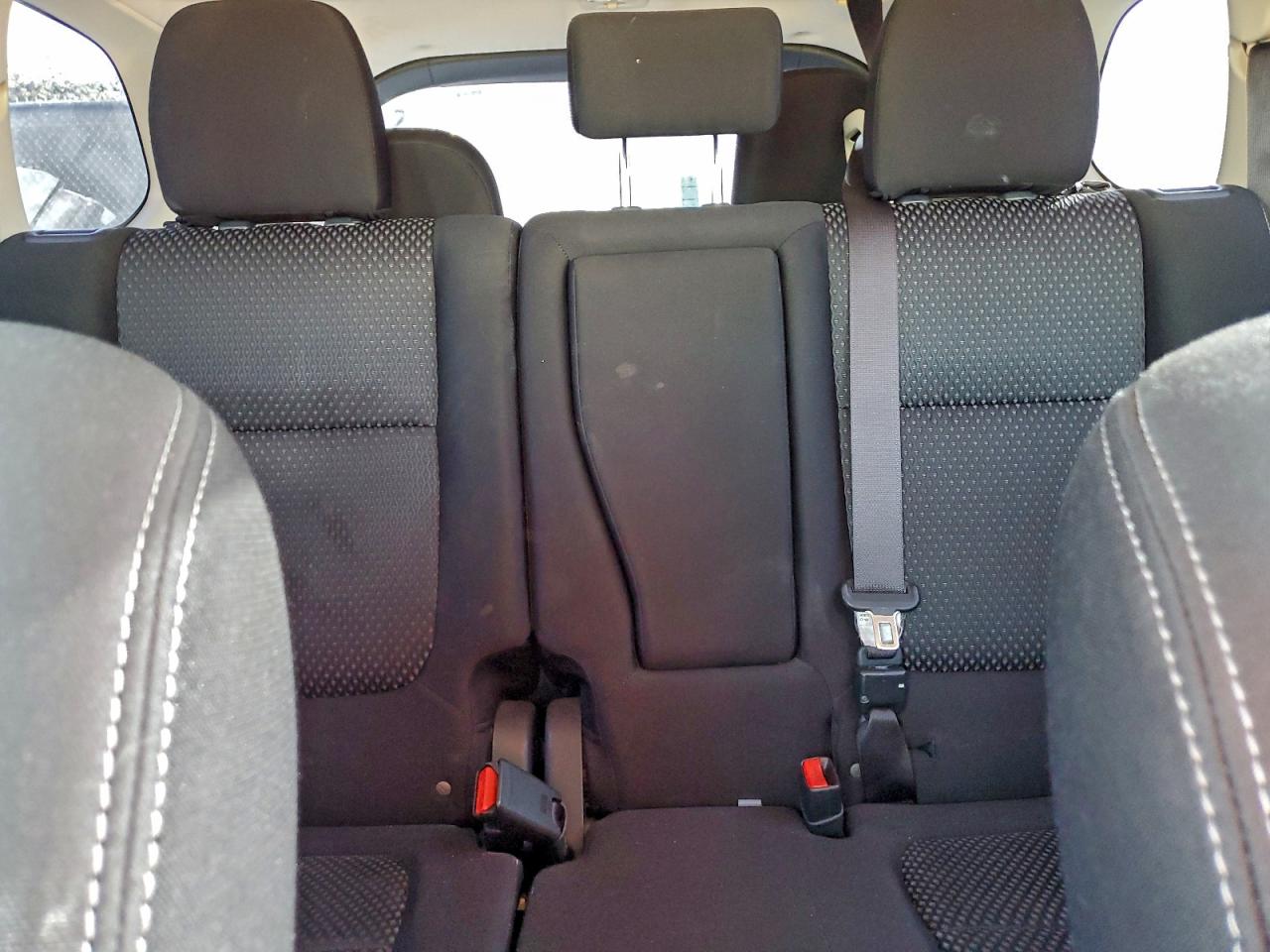 2017 MITSUBISHI OUTLANDER SE photo 10