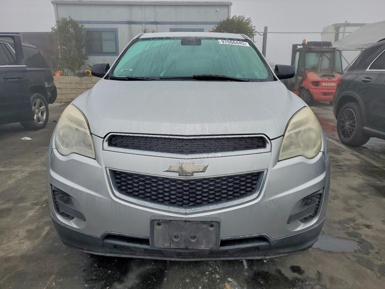 2015 CHEVROLET EQUINOX LS photo 5