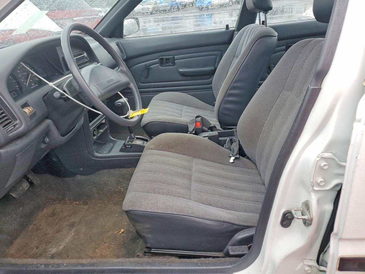 1992 TOYOTA COROLLA photo 7
