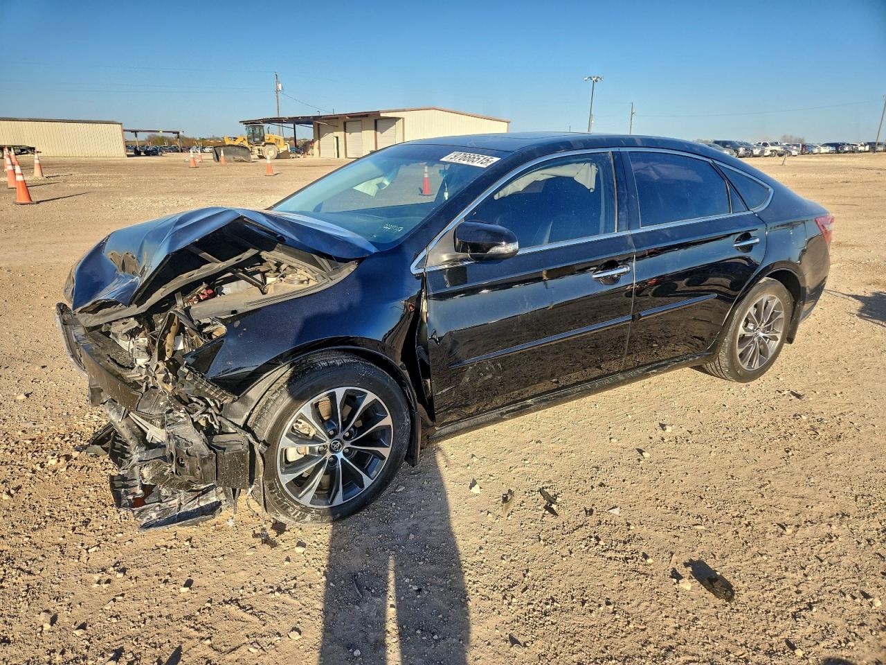 2016 TOYOTA AVALON