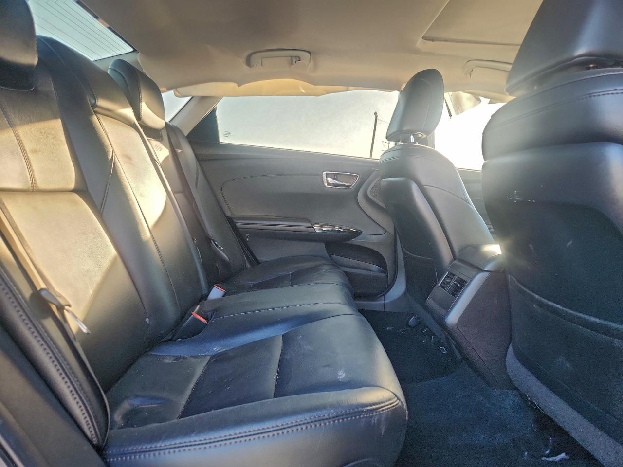 2016 TOYOTA AVALON XLE photo 10
