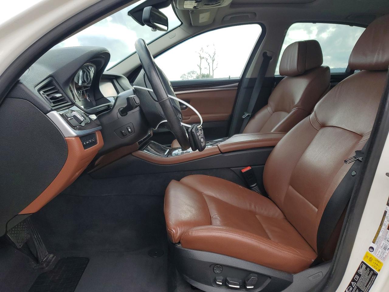2013 BMW 528 XI photo 7