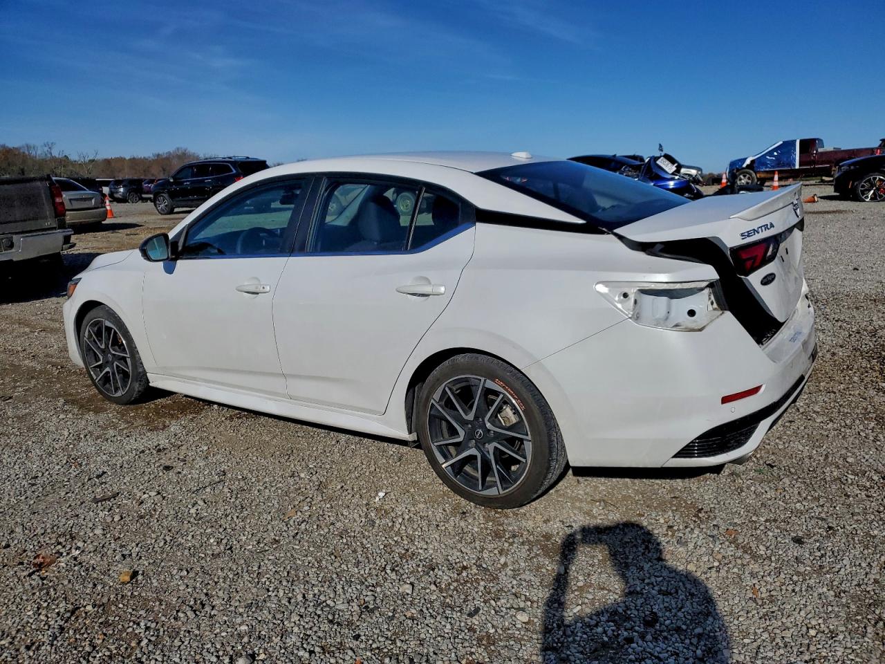 2024 NISSAN SENTRA SR photo 2