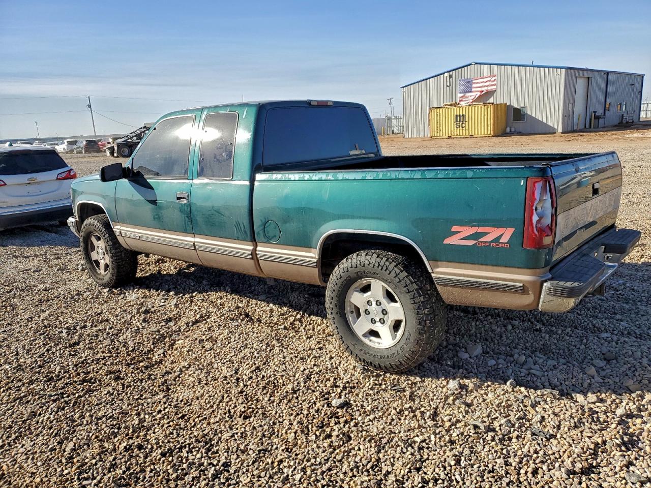 1997 CHEVROLET GMT-400 K1500 photo 2