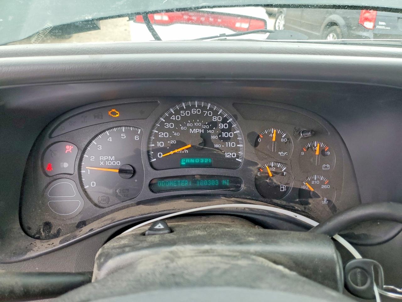 2004 CHEVROLET SILVERADO K1500 photo 9