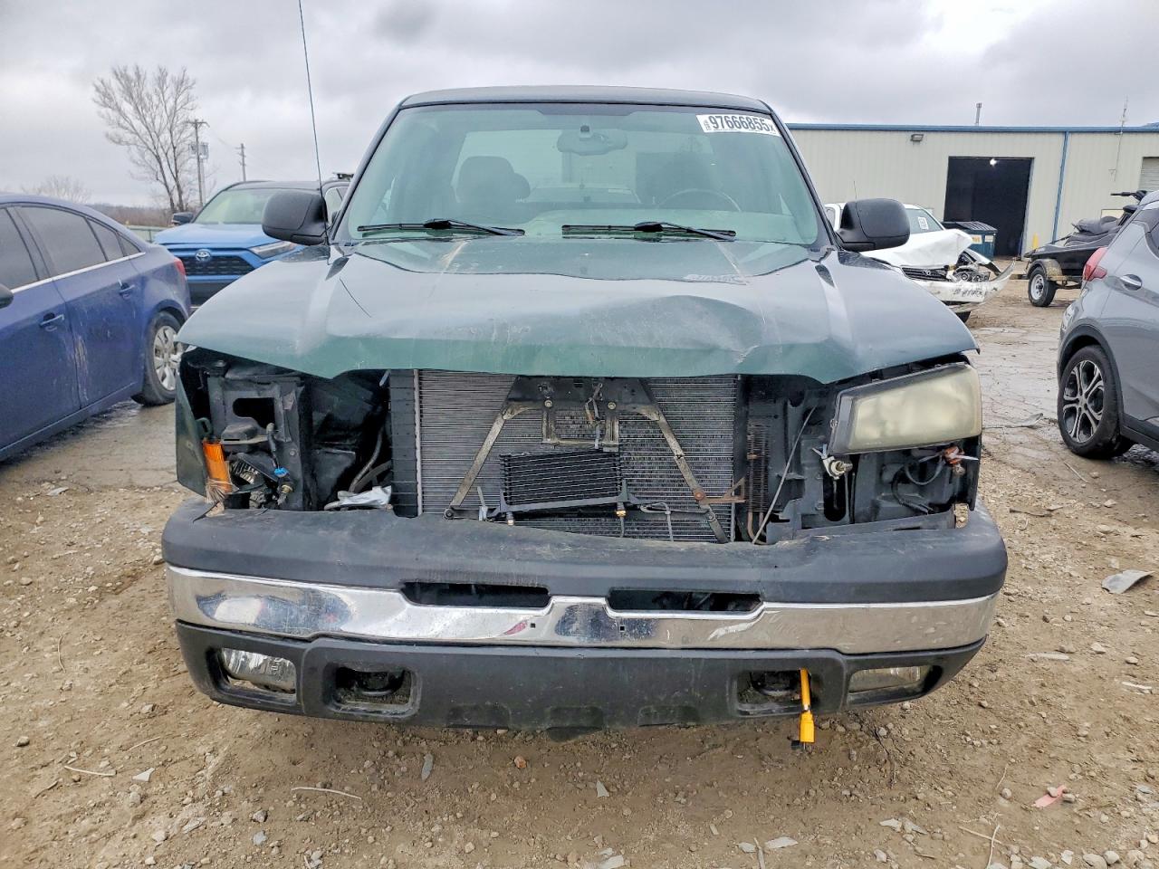 2004 CHEVROLET SILVERADO K1500 photo 5