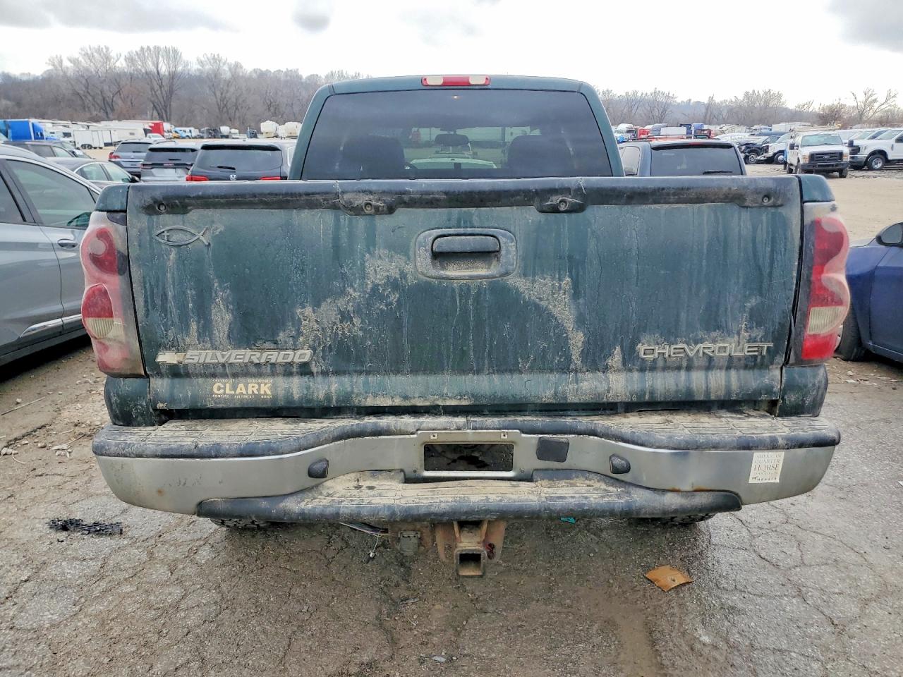 2004 CHEVROLET SILVERADO K1500 photo 6