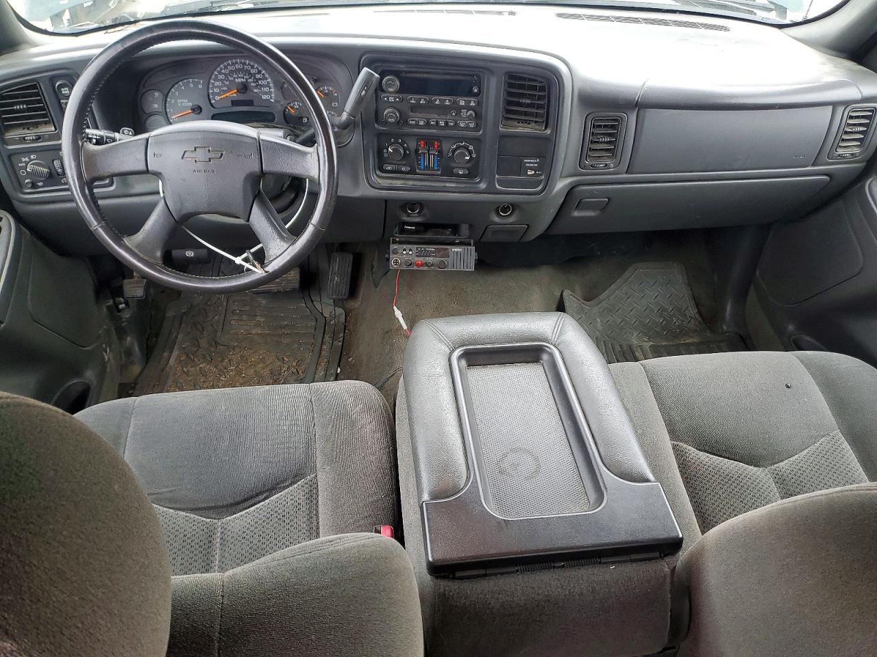 2004 CHEVROLET SILVERADO K1500 photo 8