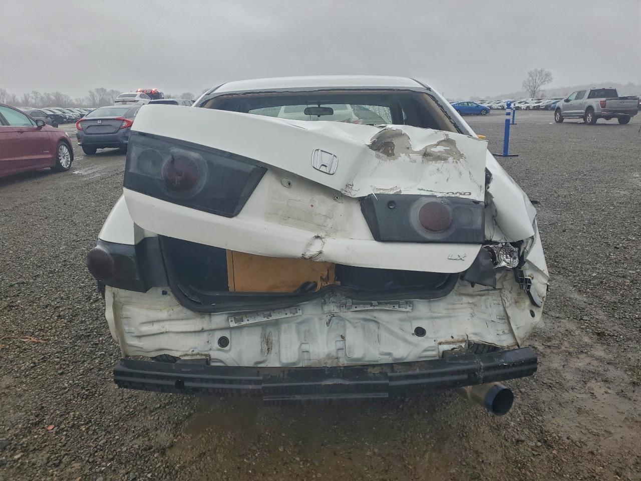 2004 HONDA ACCORD LX photo 6