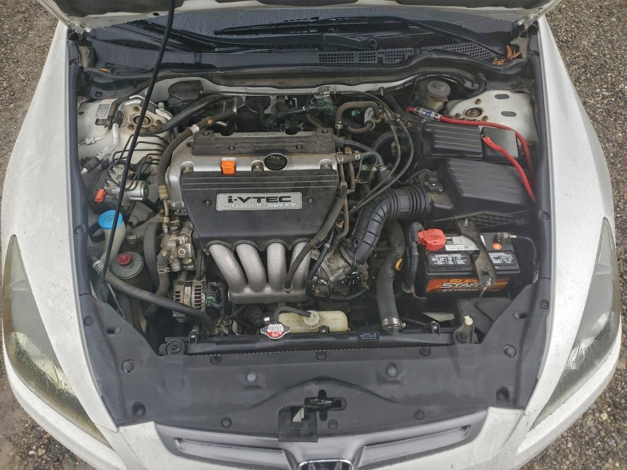 2004 HONDA ACCORD LX photo 11