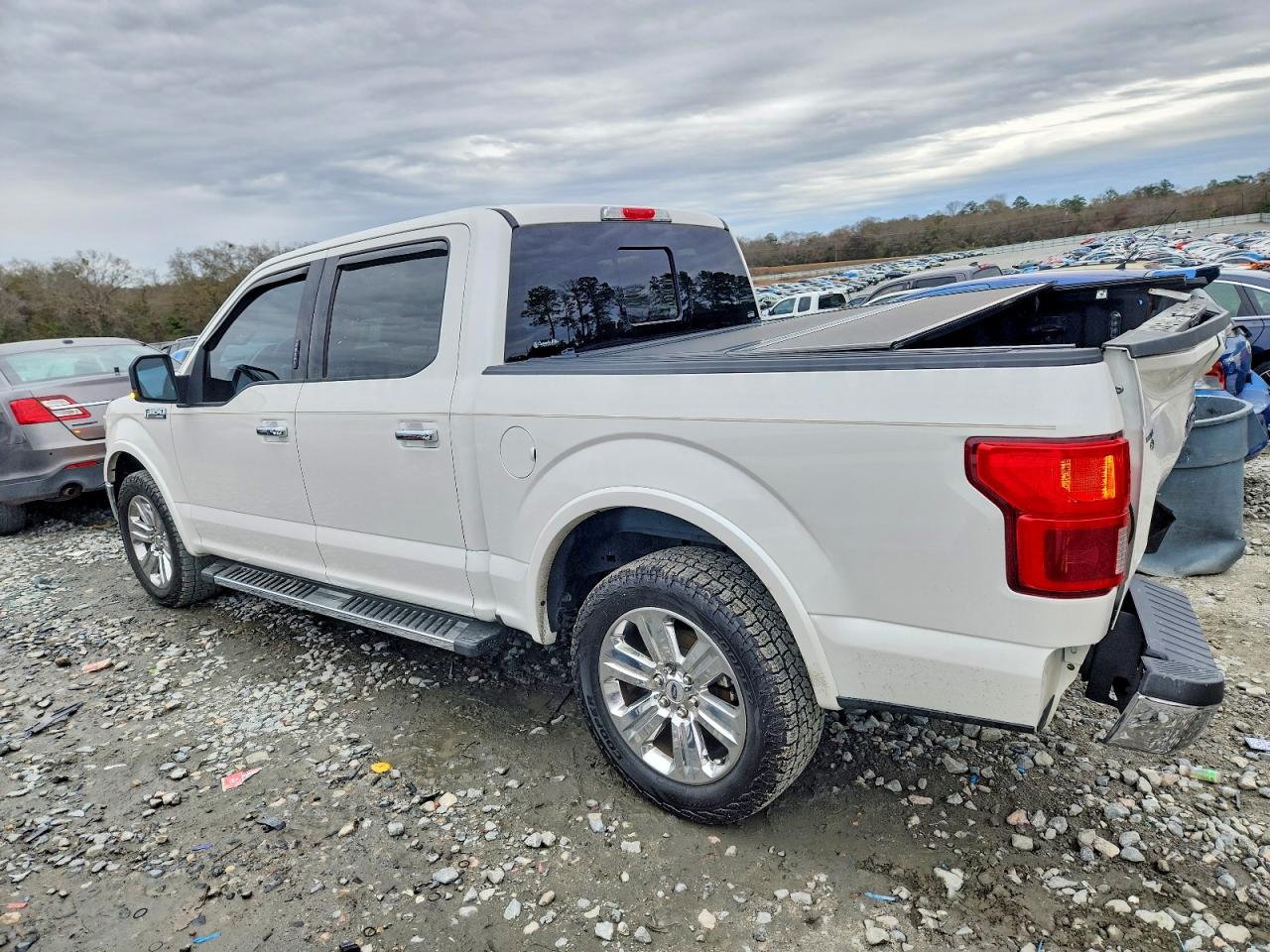 2019 FORD F150 SUPERCREW photo 2