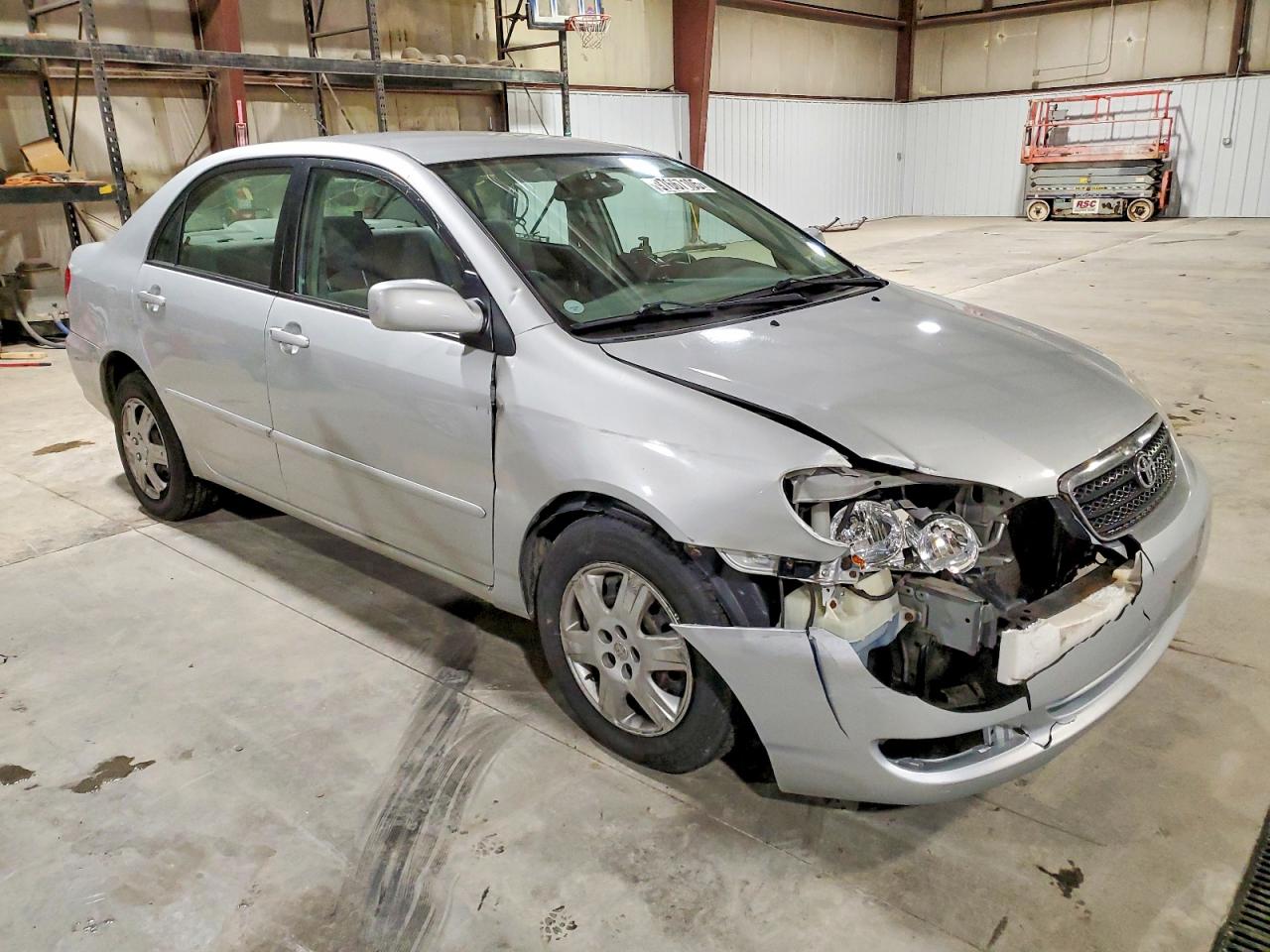 2005 TOYOTA COROLLA CE photo 4