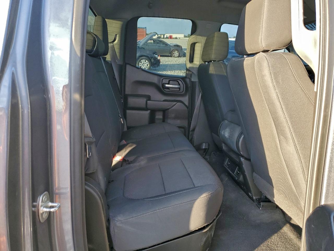 2021 CHEVROLET SILVERADO C1500 CUSTOM photo 10