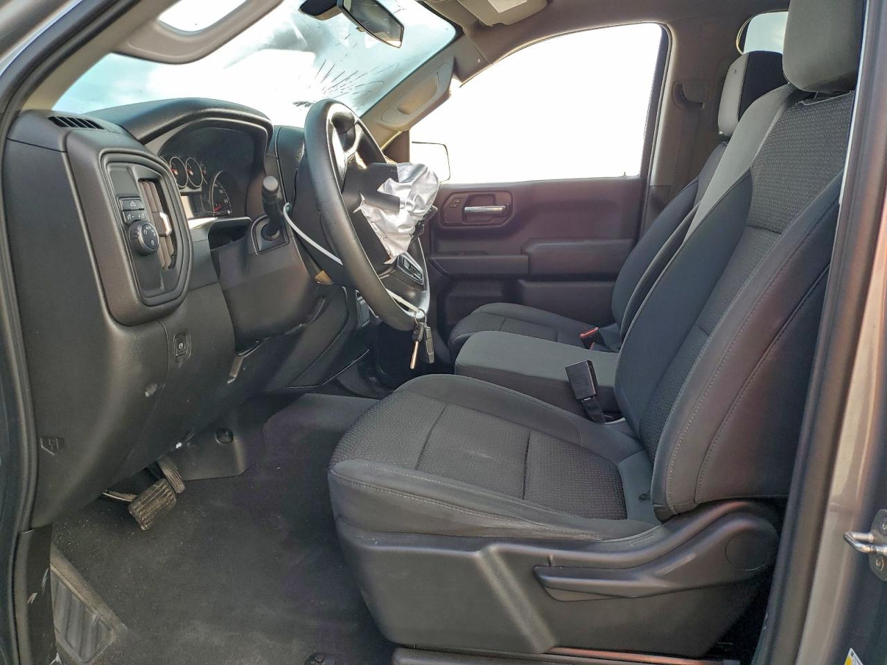 2021 CHEVROLET SILVERADO C1500 CUSTOM photo 7