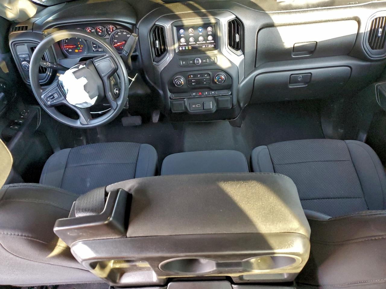 2021 CHEVROLET SILVERADO C1500 CUSTOM photo 8