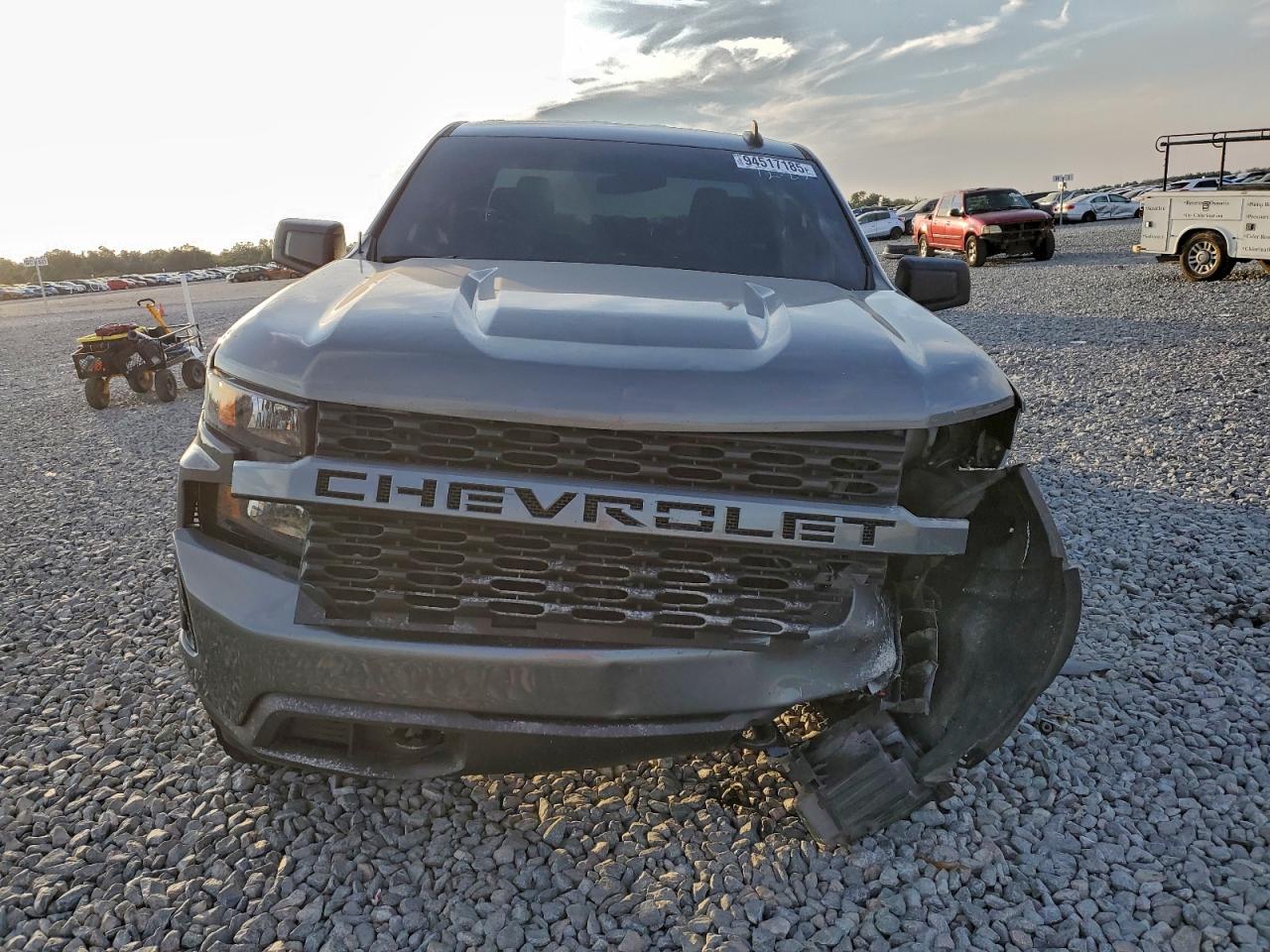 2021 CHEVROLET SILVERADO C1500 CUSTOM photo 5