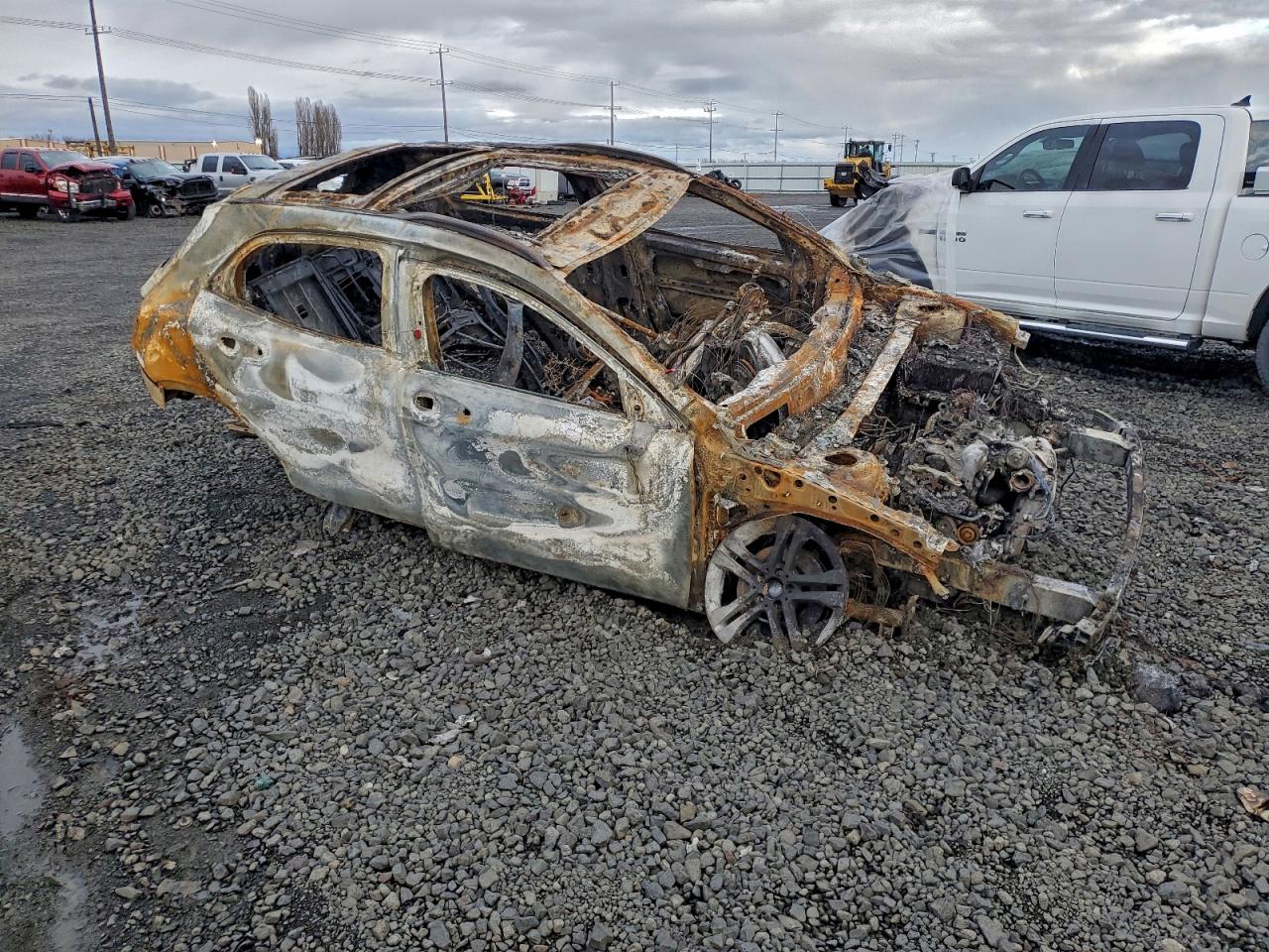 2019 MERCEDES-BENZ GLA 250 4MATIC photo 4