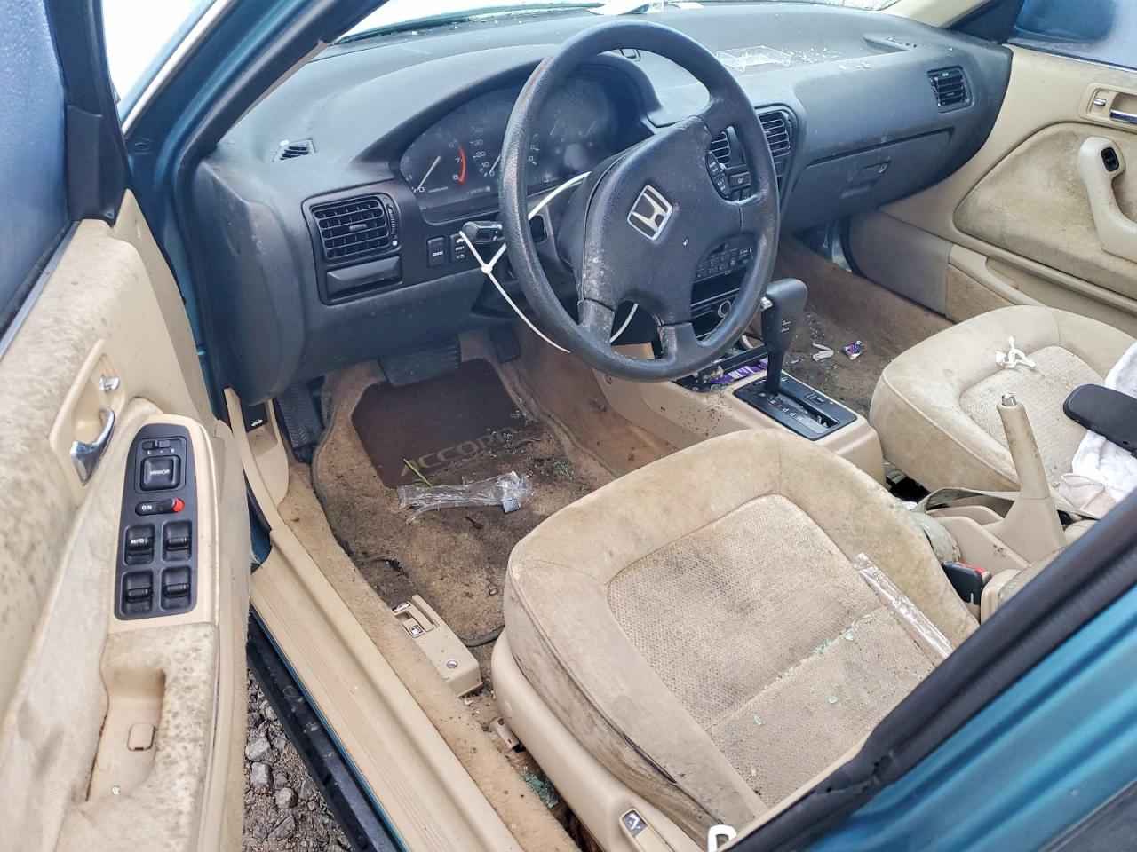 1990 HONDA ACCORD EX photo 8