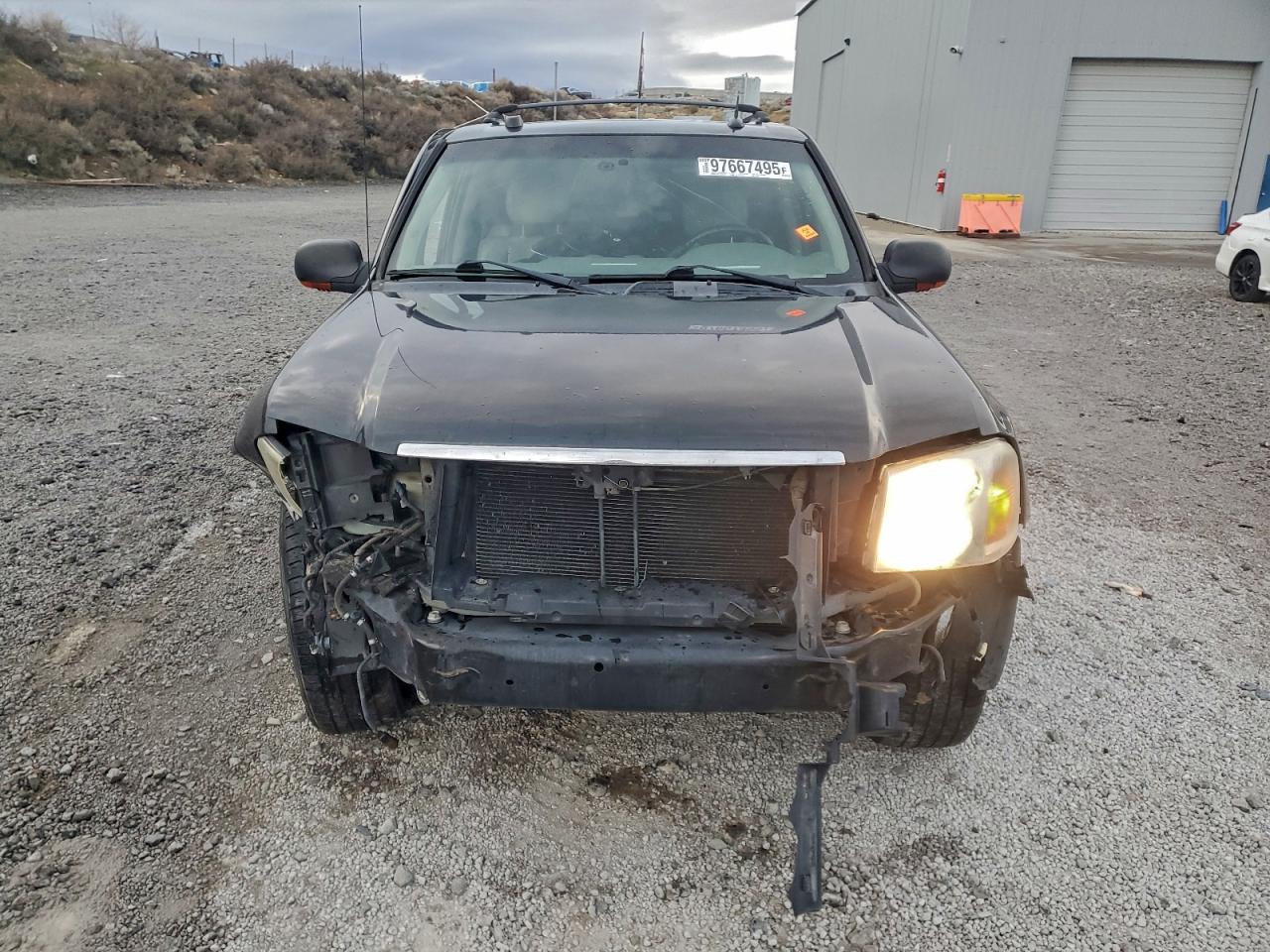 2005 GMC ENVOY photo 9