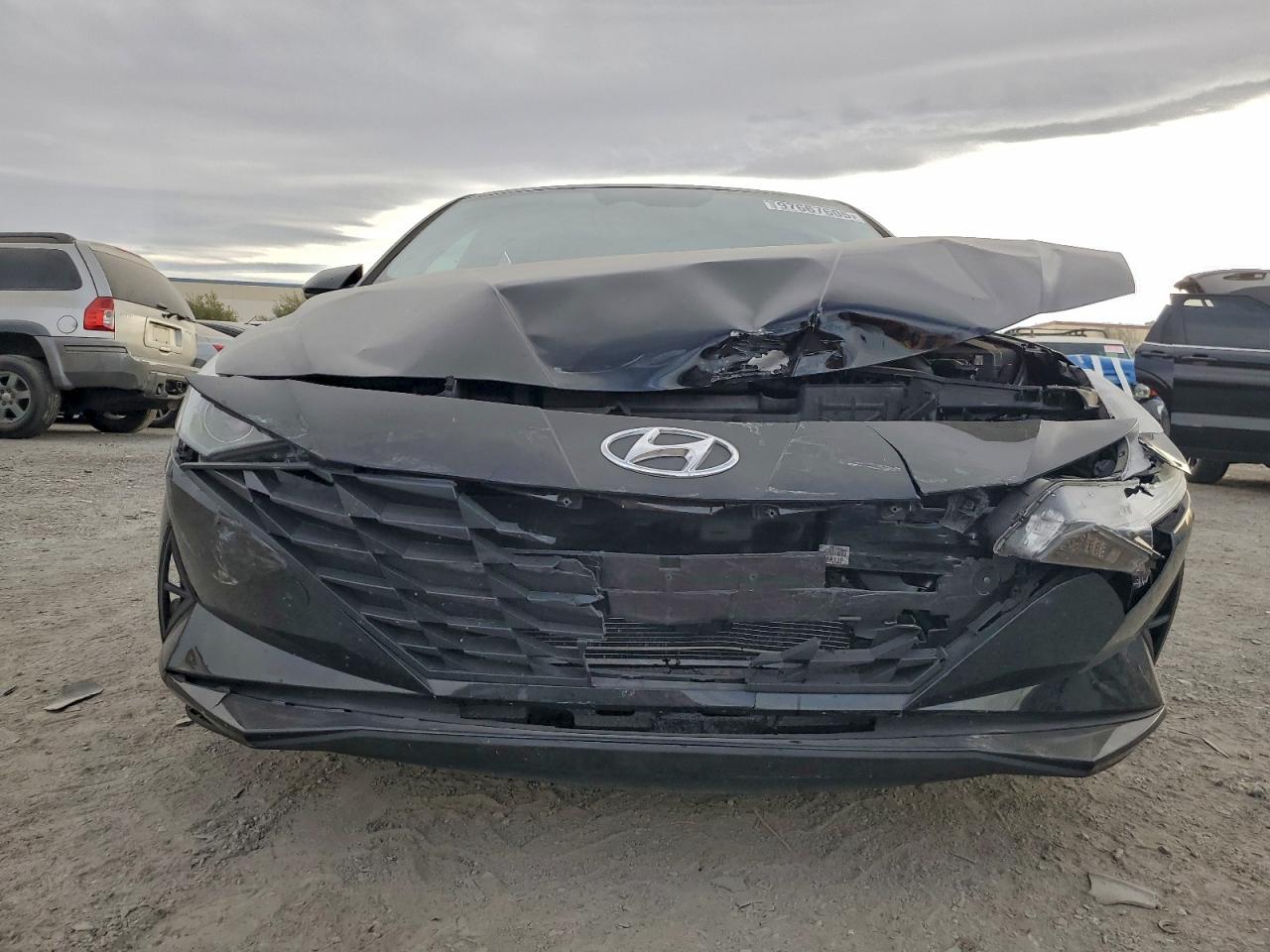 2022 HYUNDAI ELANTRA SEL photo 5