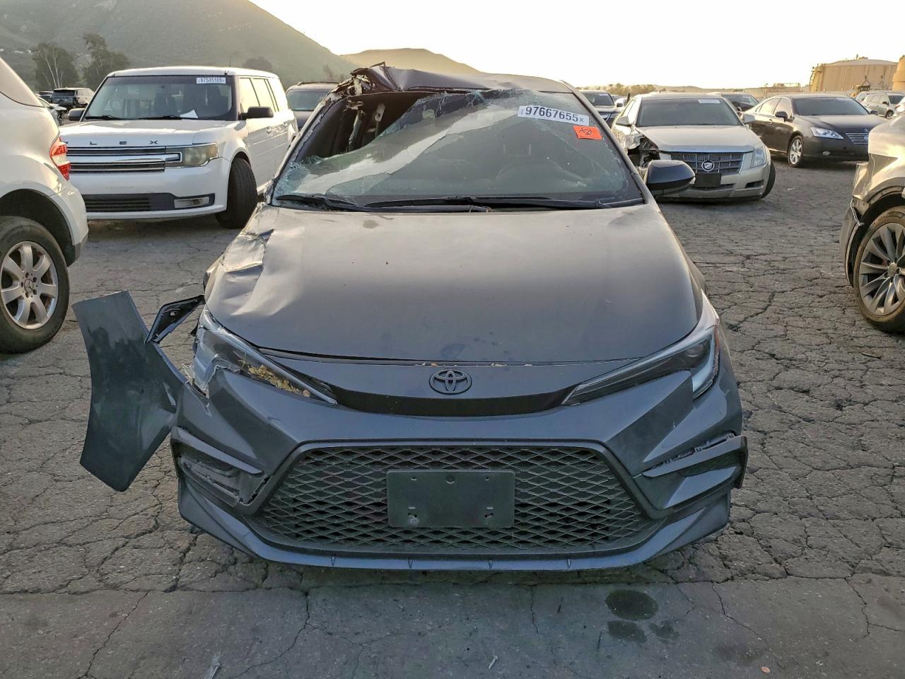 2024 TOYOTA COROLLA SE photo 5
