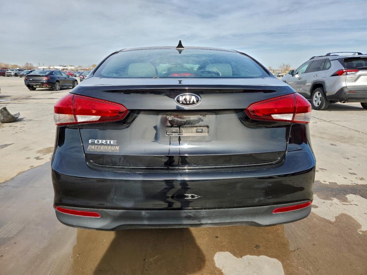 2017 KIA FORTE LX photo 6