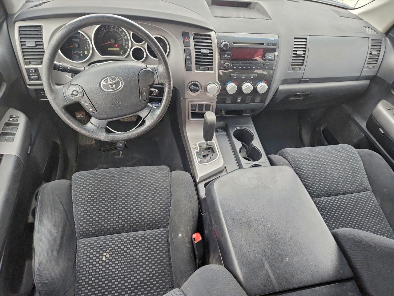 2010 TOYOTA TUNDRA DOUBLE CAB SR5 photo 8
