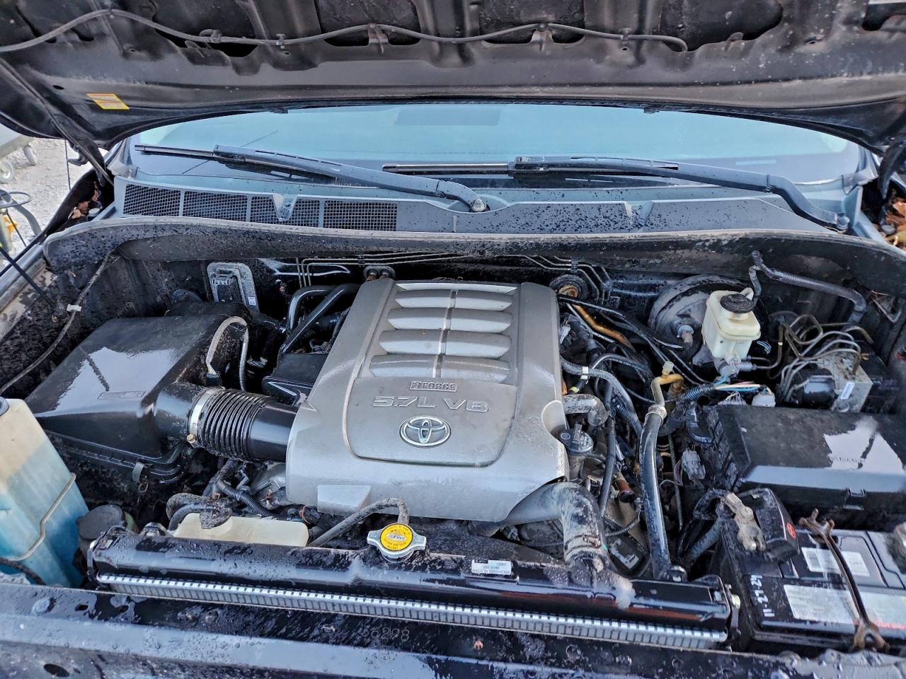 2010 TOYOTA TUNDRA DOUBLE CAB SR5 photo 11