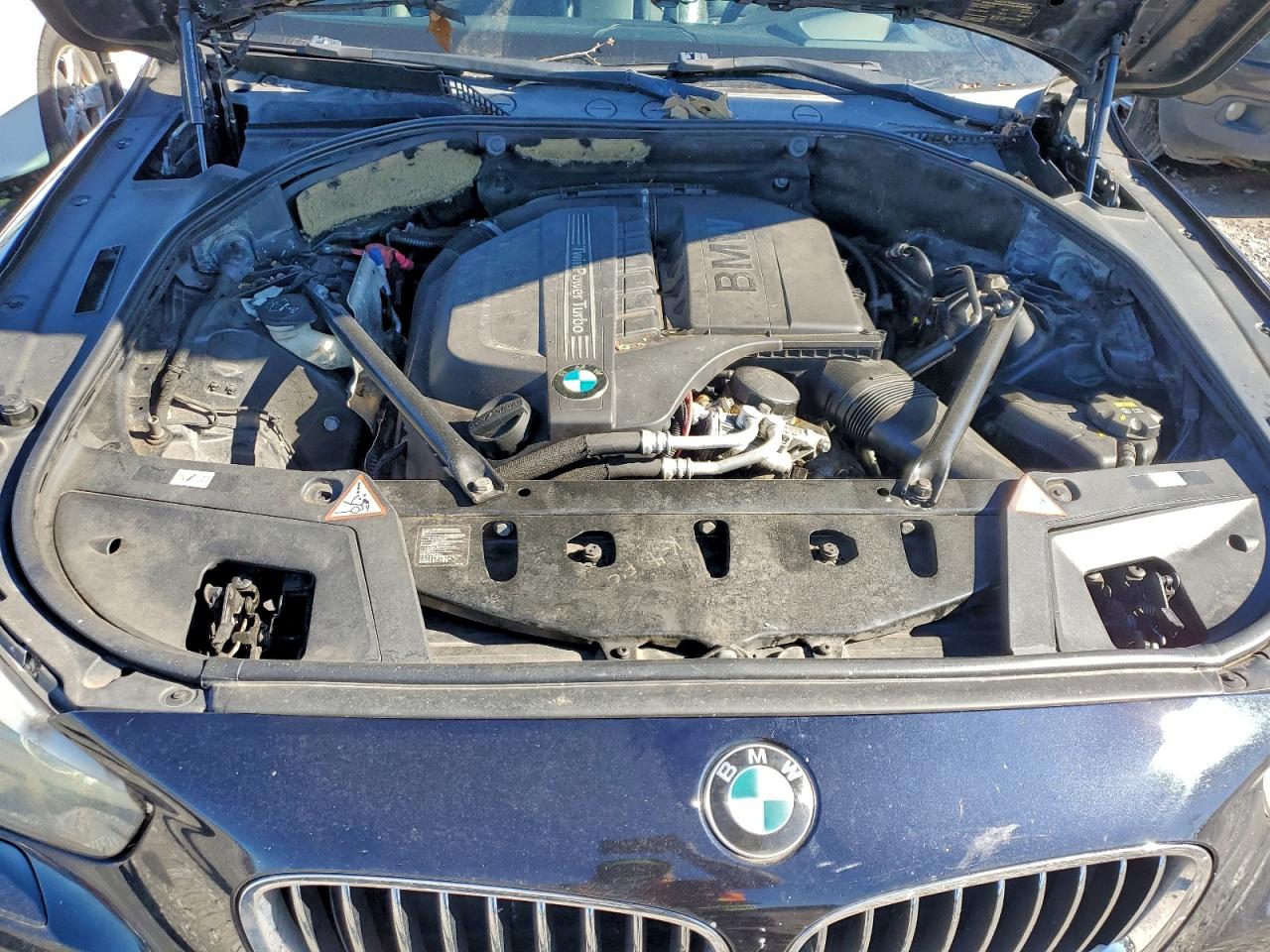 2014 BMW 535 IGT photo 11