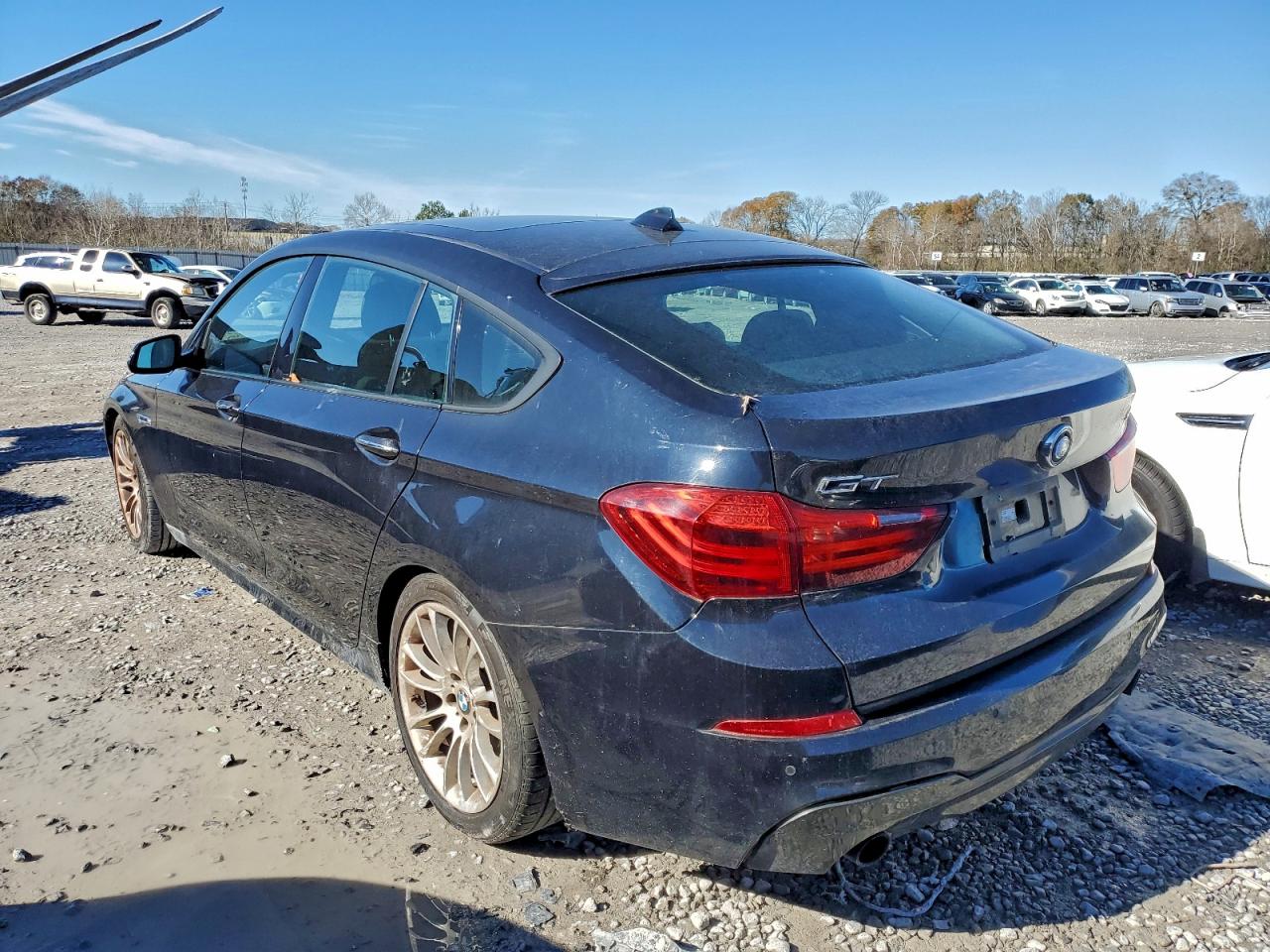 2014 BMW 535 IGT photo 2