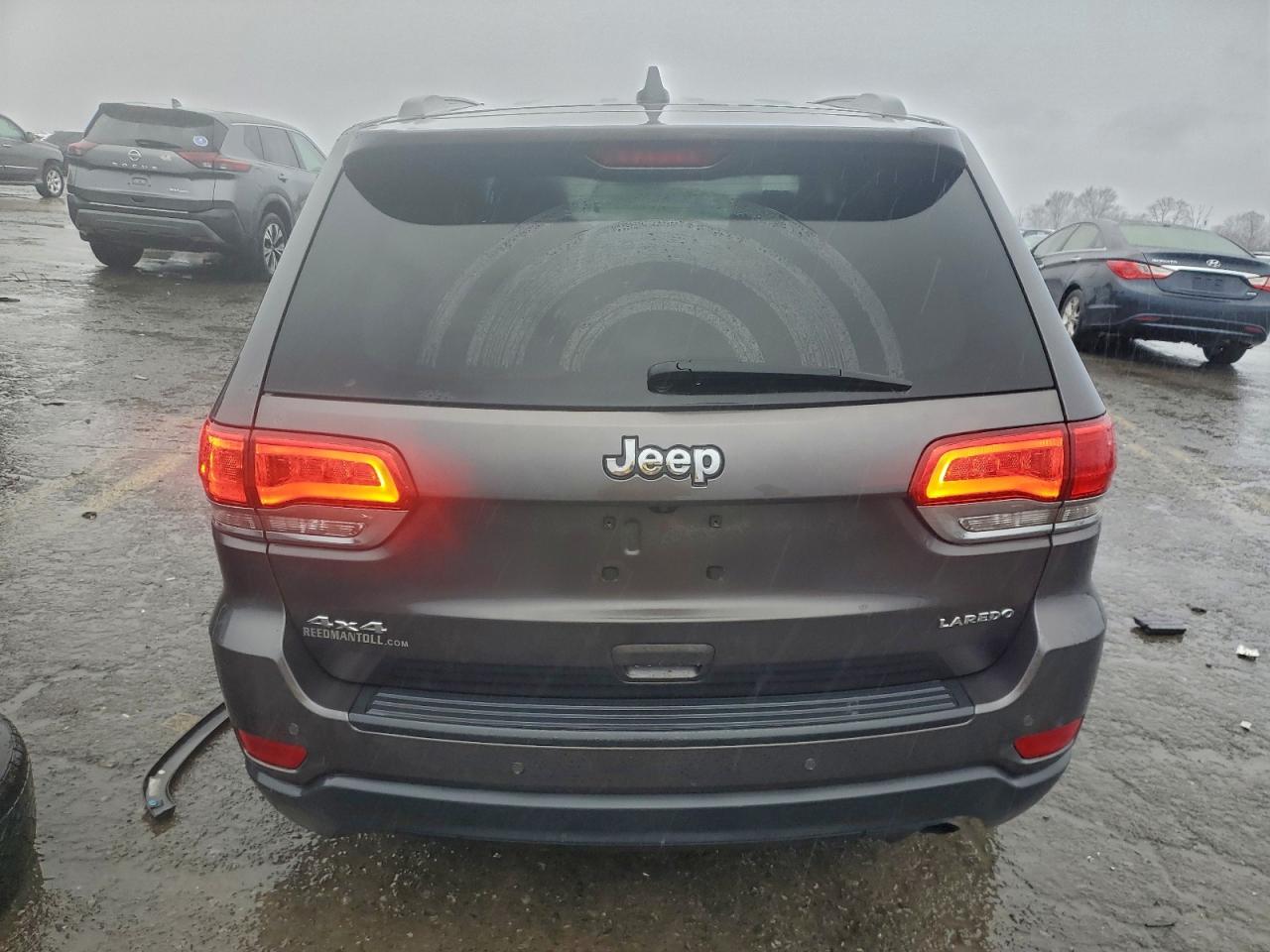 2019 JEEP GRAND CHEROKEE LAREDO photo 6