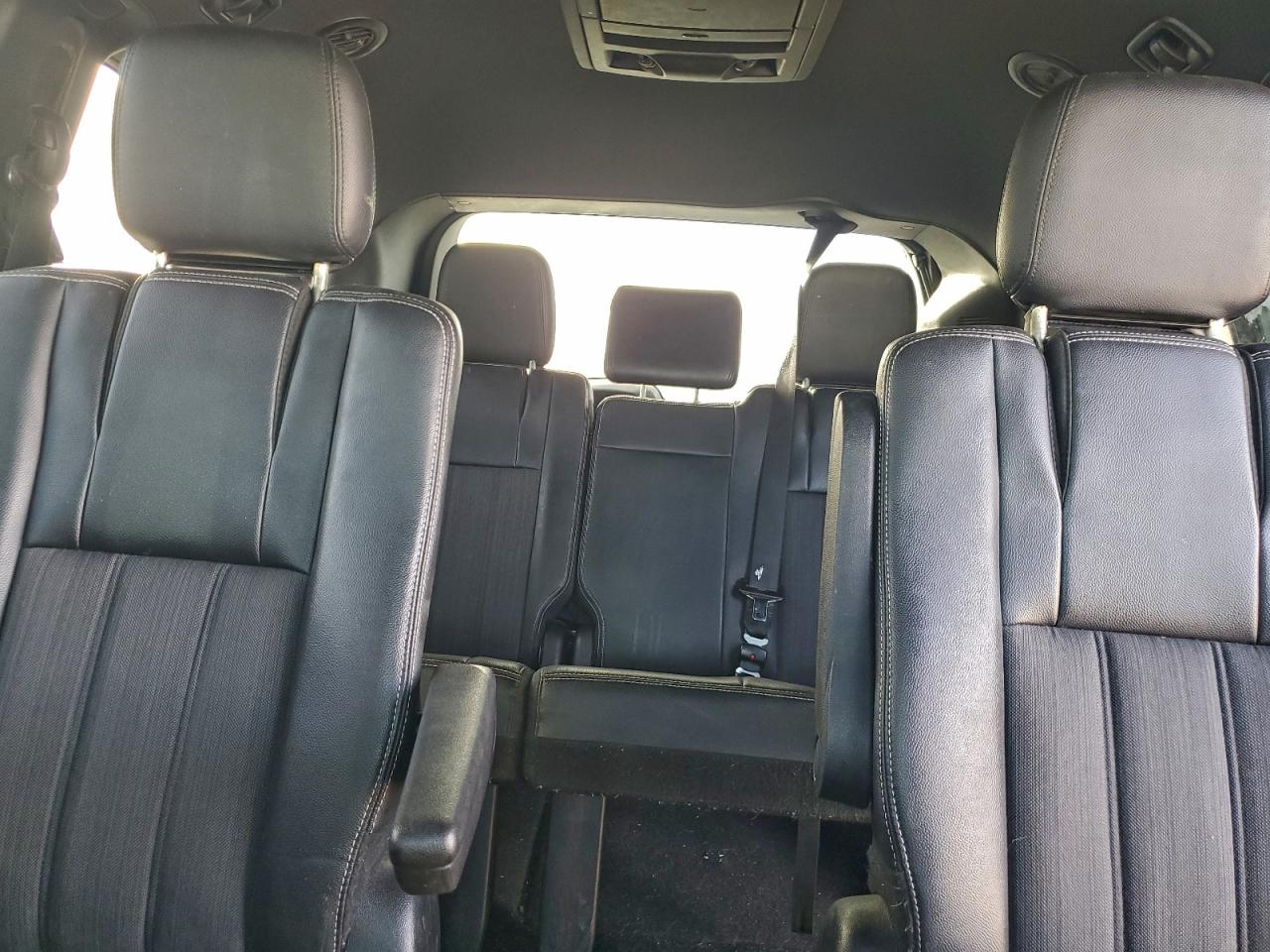 2013 CHRYSLER TOWN & COUNTRY S photo 10