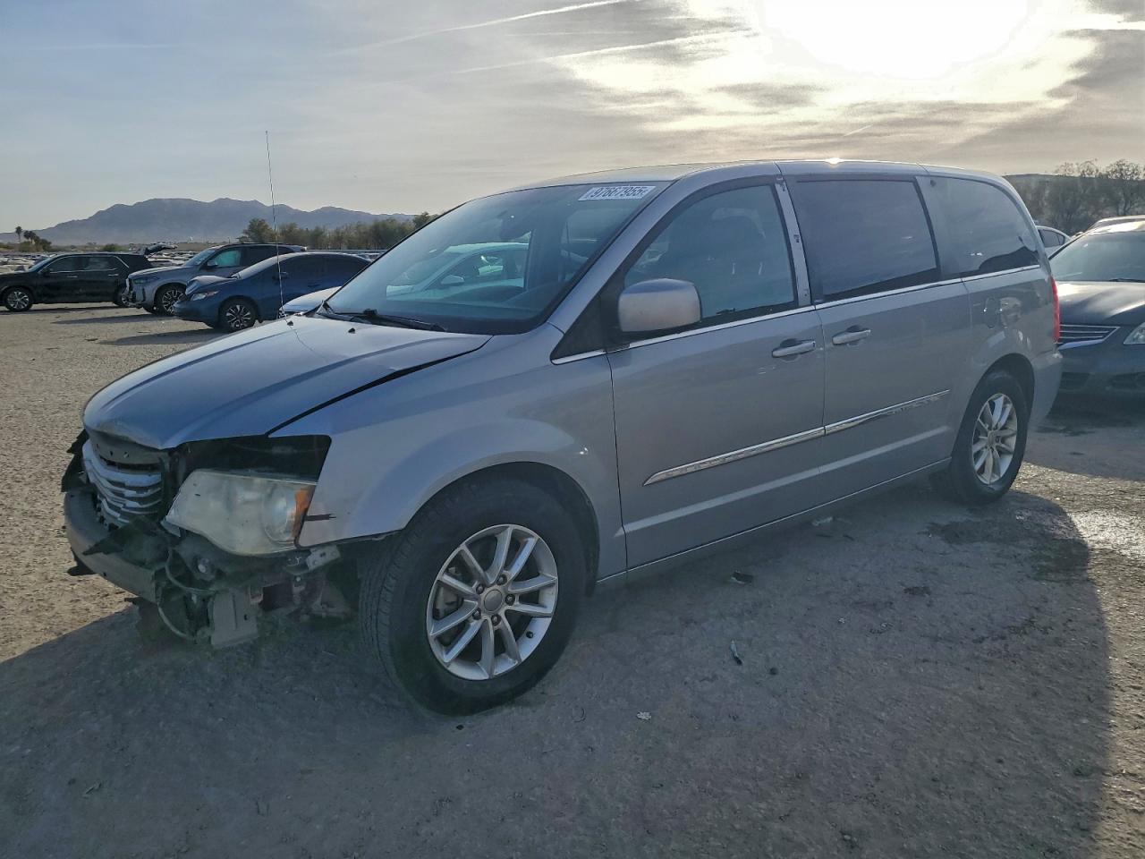 2013 CHRYSLER TOWN & COUNTRY