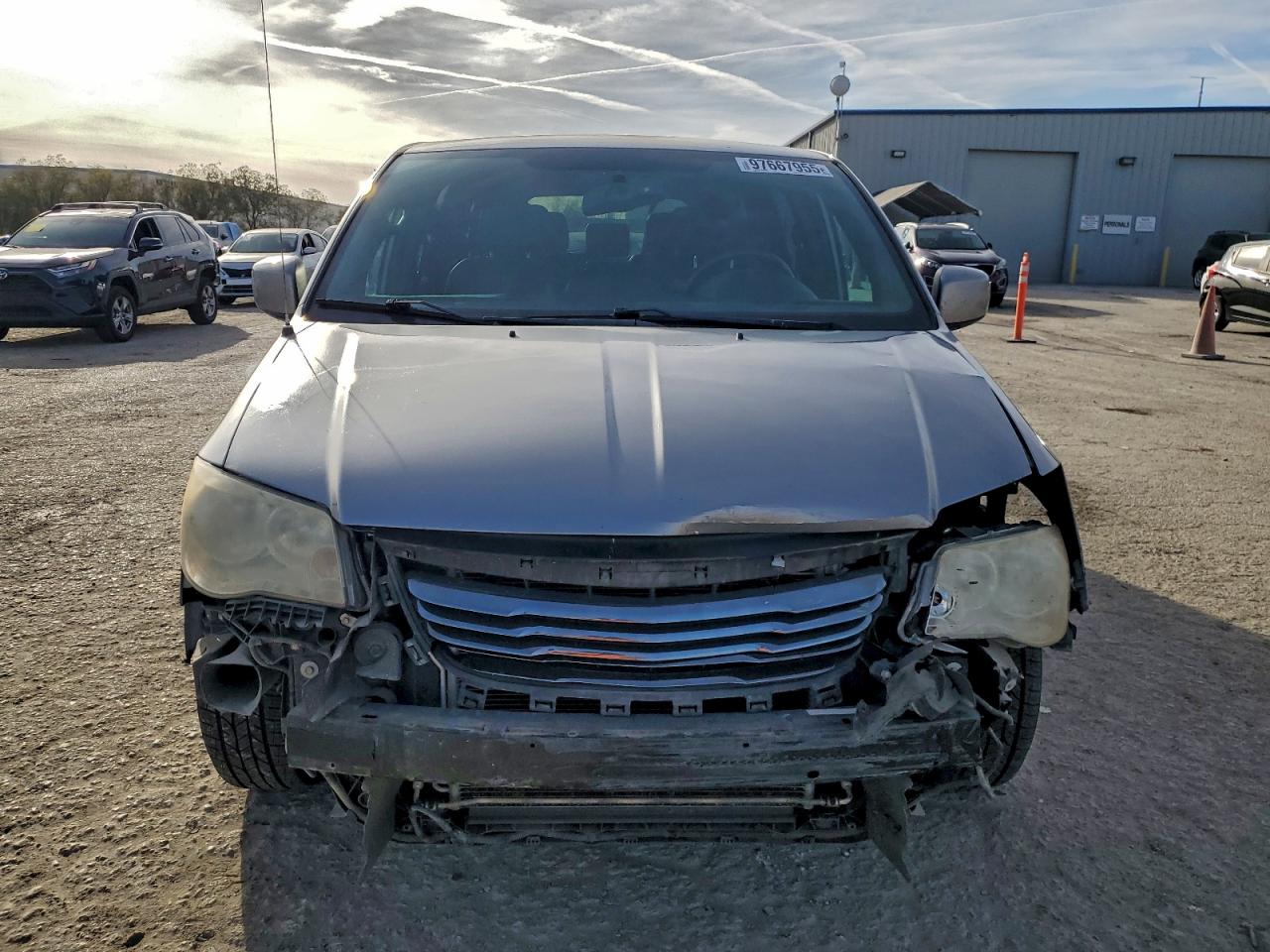 2013 CHRYSLER TOWN & COUNTRY S photo 5