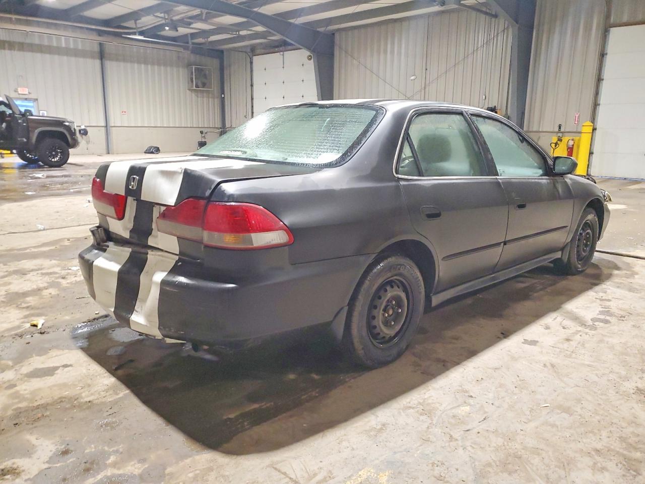 2002 HONDA ACCORD VALUE photo 3