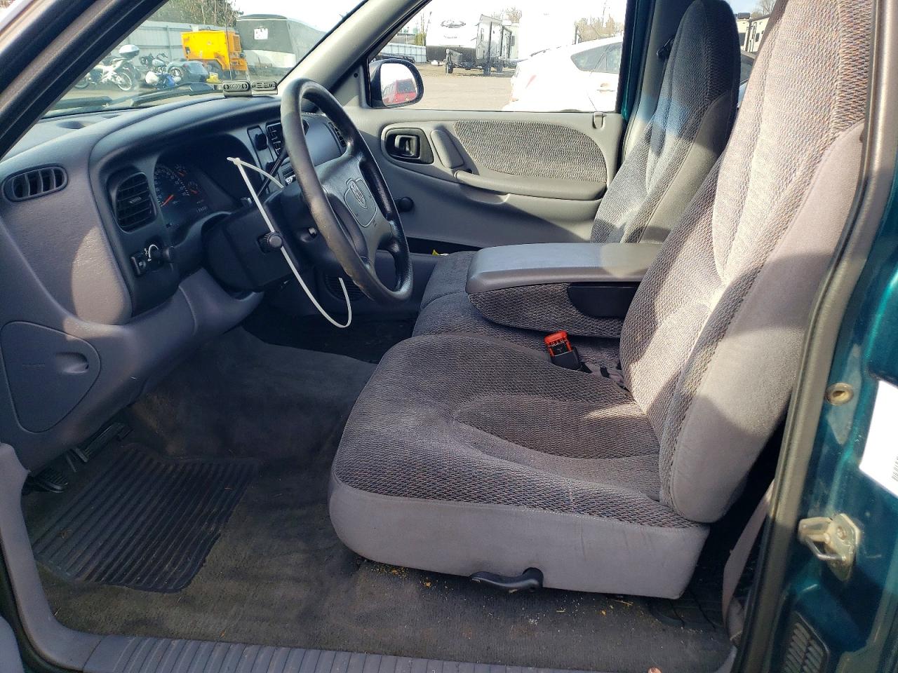 1998 DODGE DAKOTA photo 7