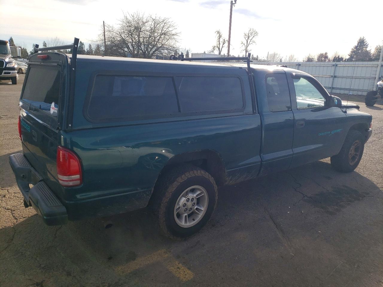 1998 DODGE DAKOTA photo 3