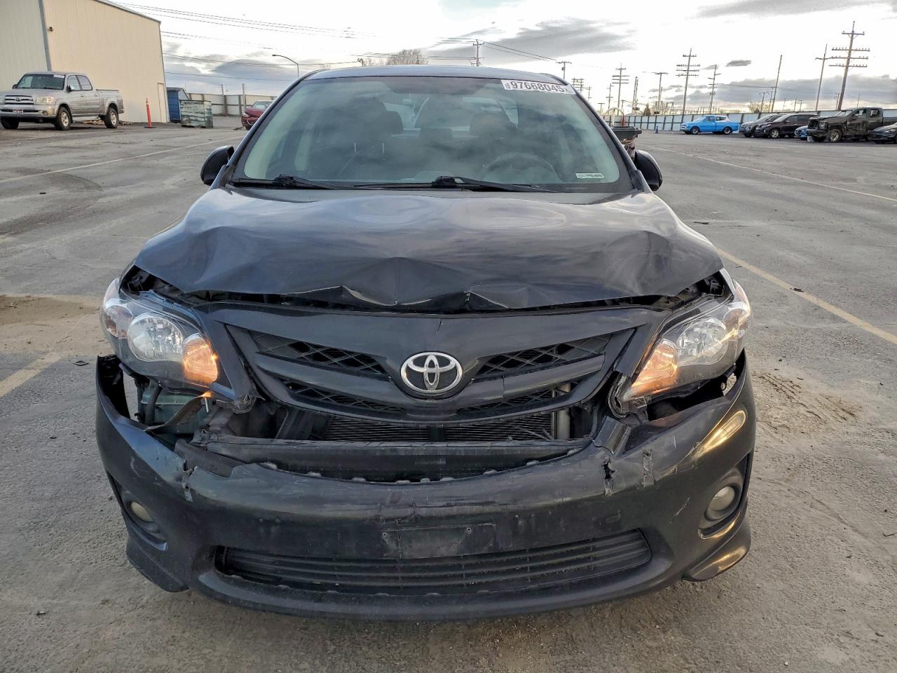 2013 TOYOTA COROLLA BASE photo 5