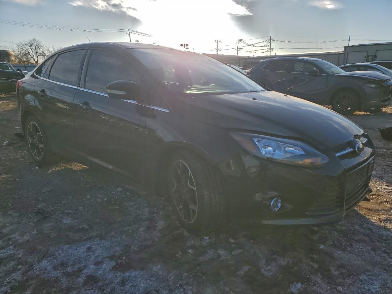 2013 FORD FOCUS TITANIUM photo 4