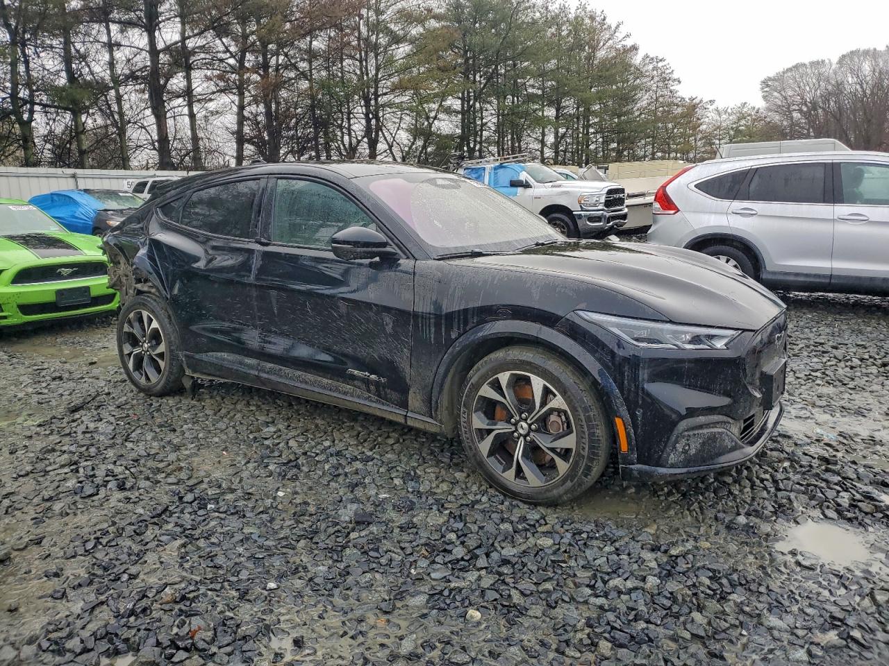 2022 FORD MUSTANG MACH-E PREMIUM photo 4