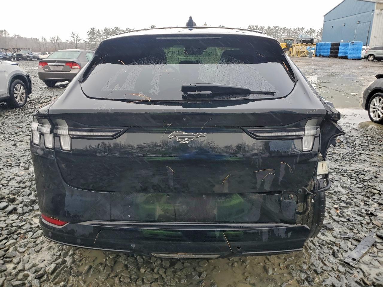 2022 FORD MUSTANG MACH-E PREMIUM photo 6