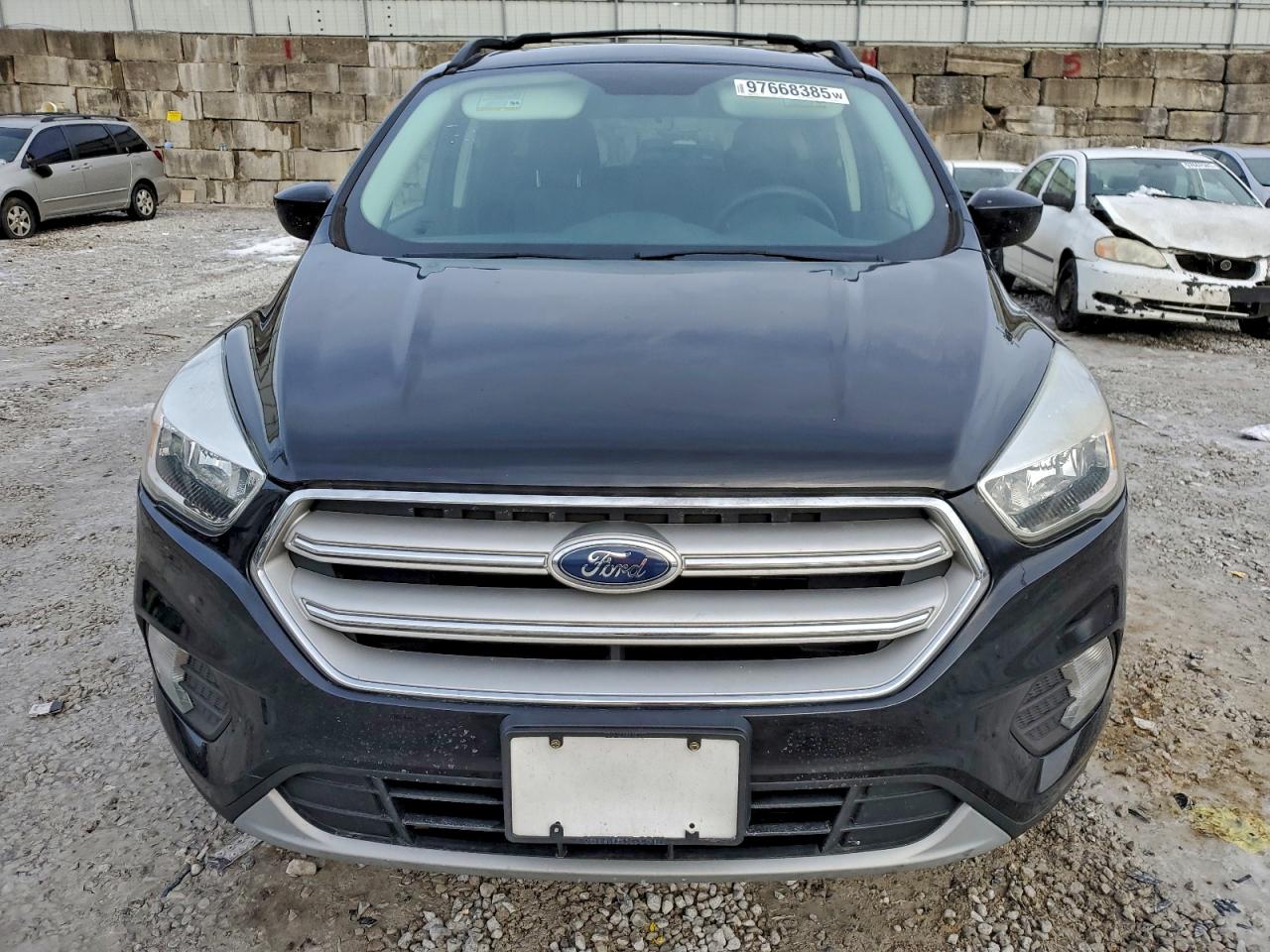 2018 FORD ESCAPE SE photo 5