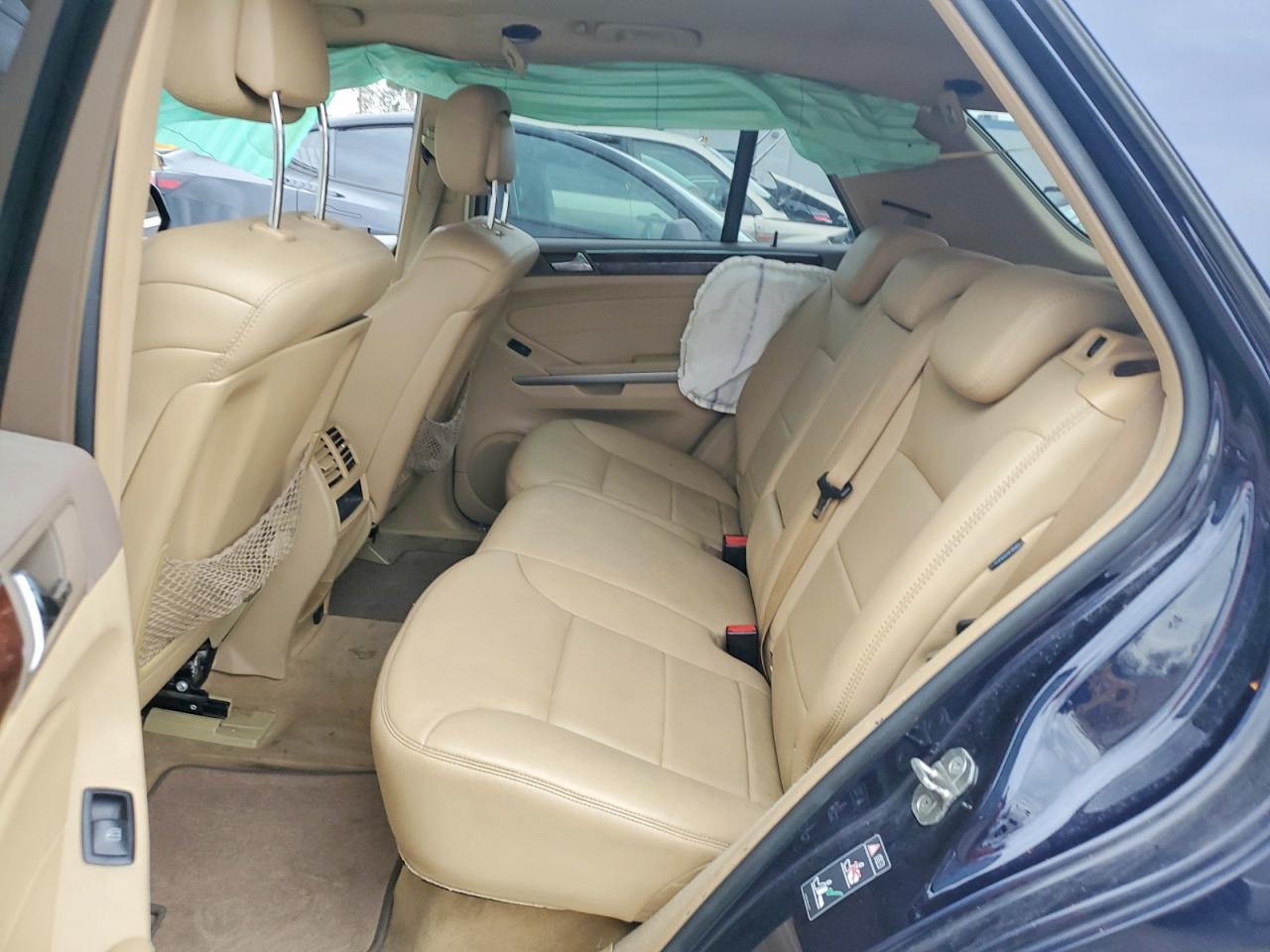 2010 MERCEDES-BENZ ML 350 photo 11
