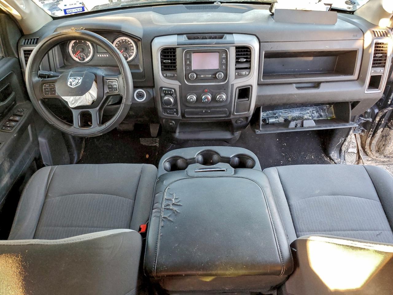 2021 RAM 1500 CLASSIC TRADESMAN photo 8