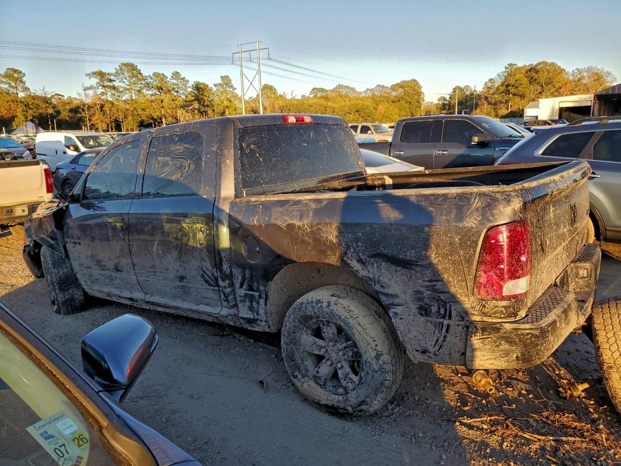 2021 RAM 1500 CLASSIC TRADESMAN photo 2