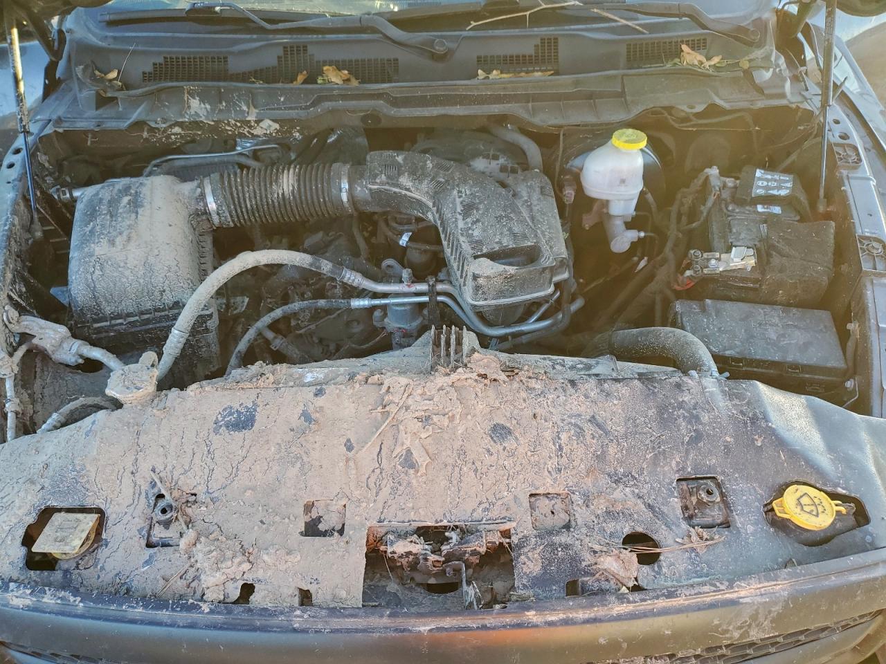 2021 RAM 1500 CLASSIC TRADESMAN photo 11