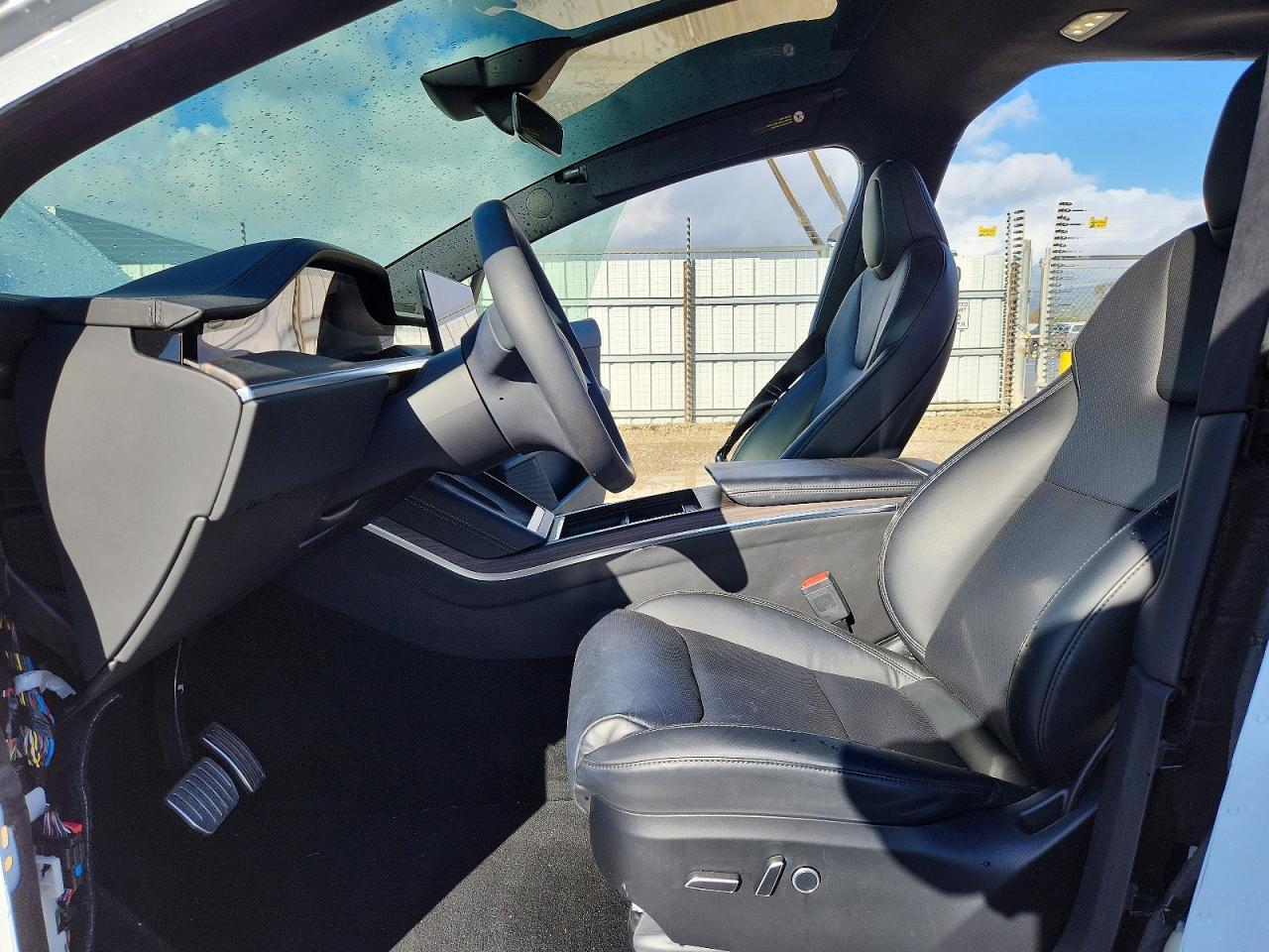2023 TESLA MODEL X photo 7